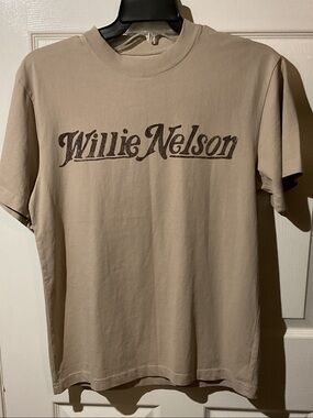 Willie Nelson Graphic Band Tee with Portrait Backhit